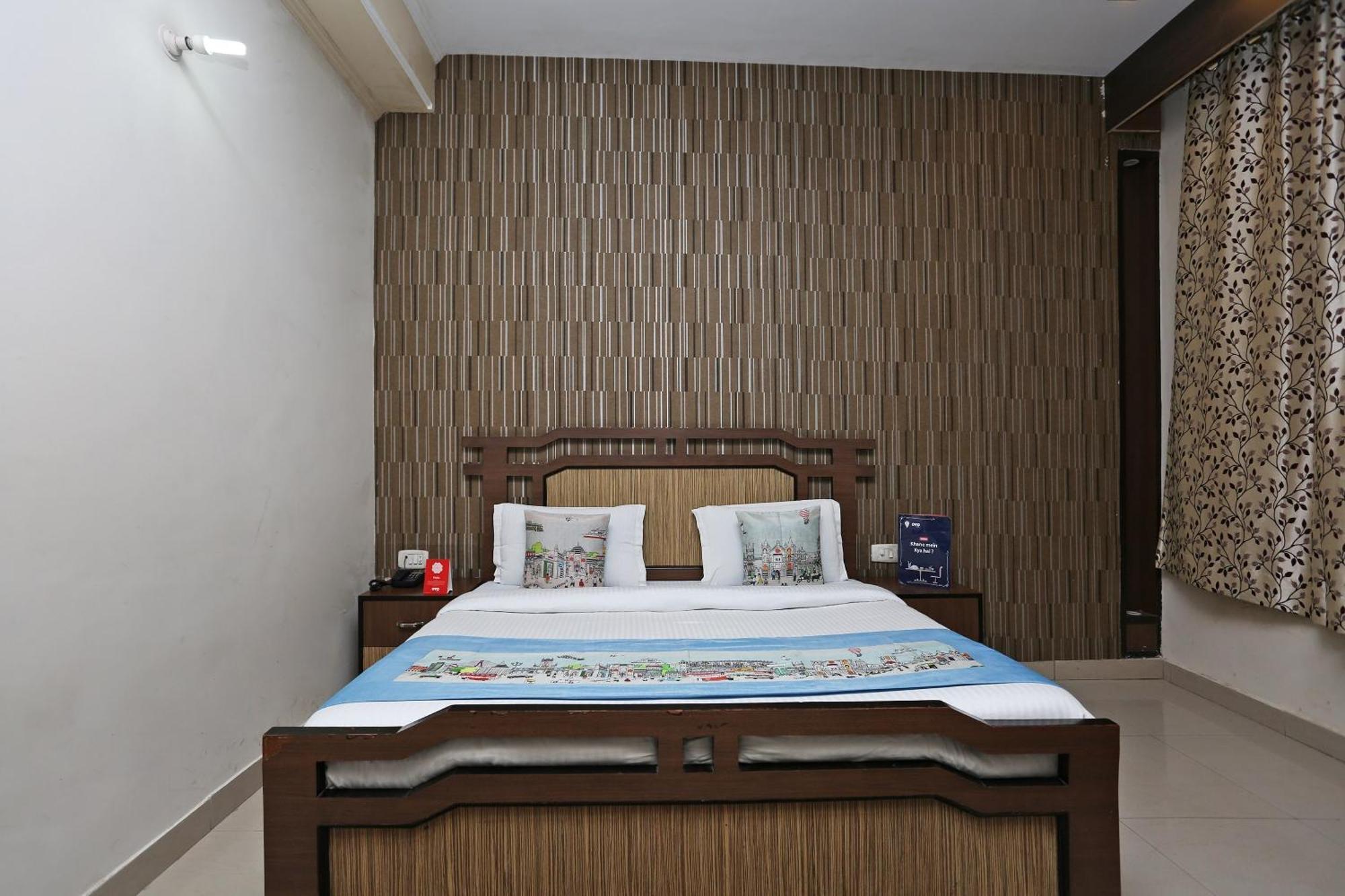 แคปิตัล โอ 1299 โฮเต็ล มูกุต รีเจนซี Hotel กาเซียบัด ภายนอก รูปภาพ